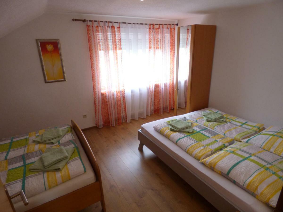 Appartment Am Waldmattensee Kippenheimweiler Eksteriør bilde