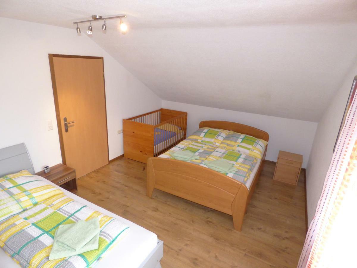 Appartment Am Waldmattensee Kippenheimweiler Eksteriør bilde